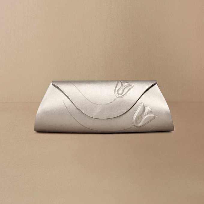 Siara Clutch