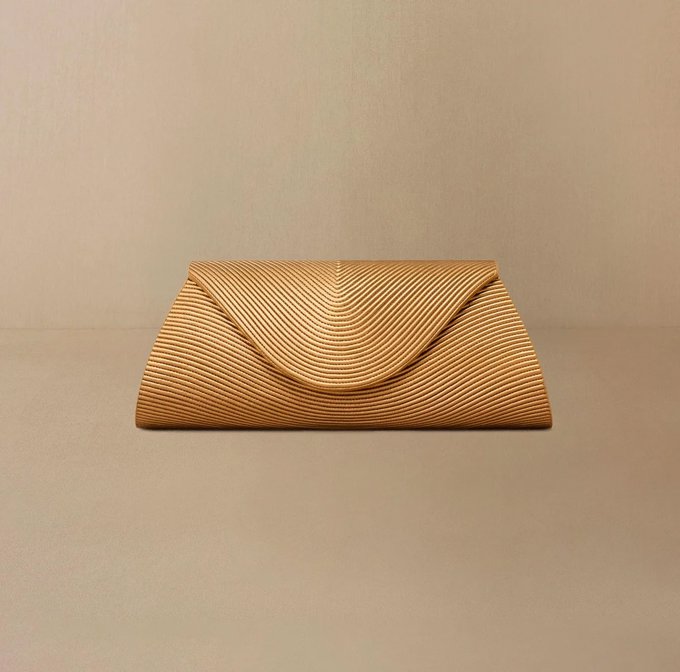 Reba Clutch
