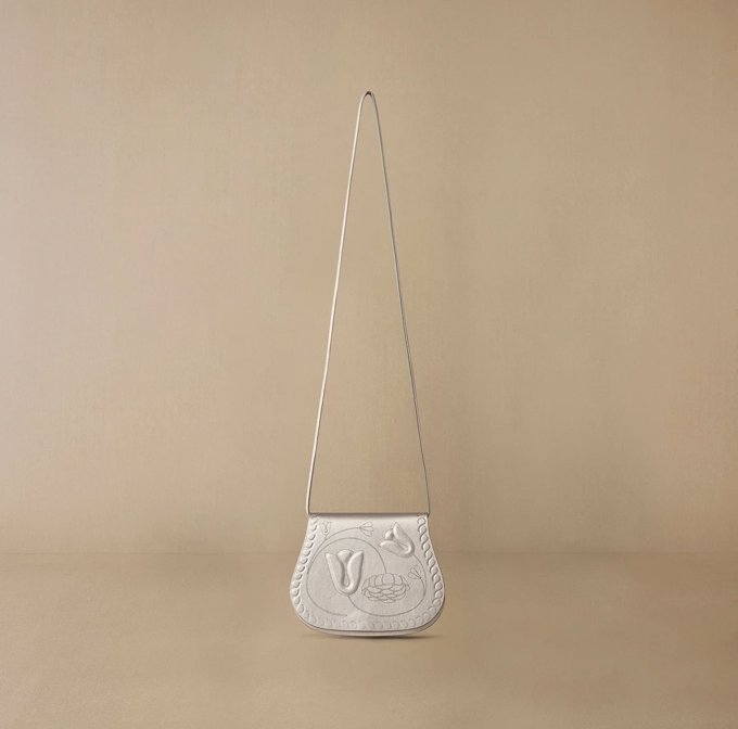Alaida Sling Bag
