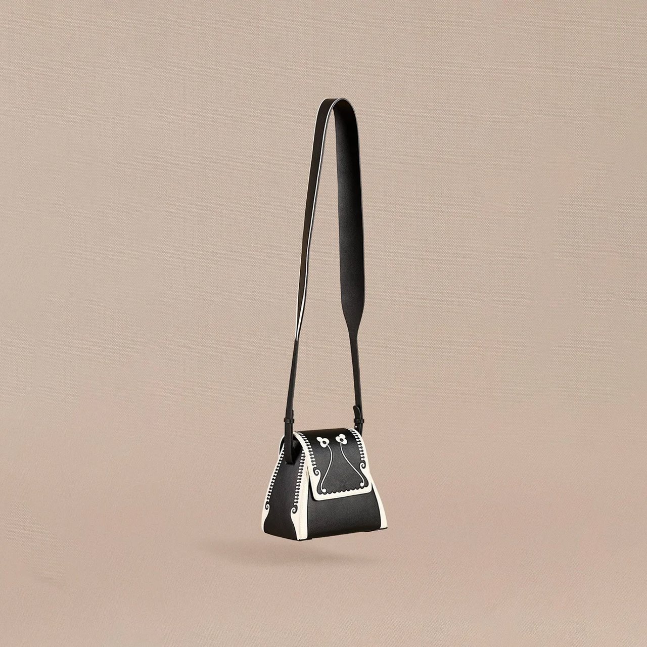 Marham Bucket Bag